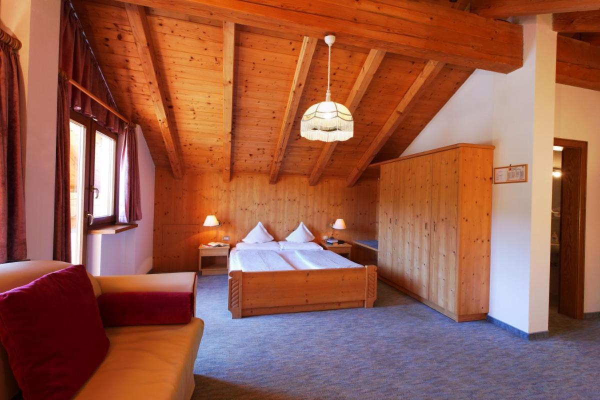 Ciasa Roby Hotel San Cassiano (Badia)