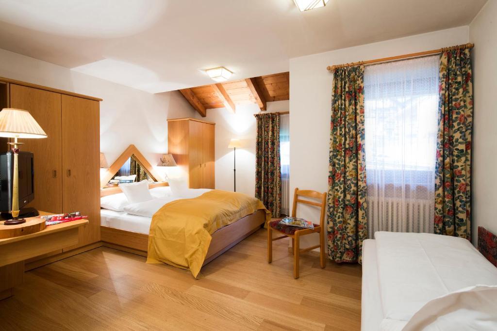 Ciasa Roby Hotel 3*